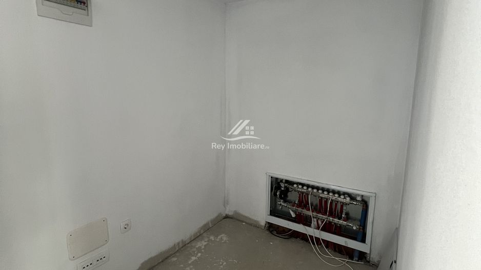 Duplex Modern și luminos 6 cam. la vânzare în Șelimbăr zona Trifoiului - Poză 15