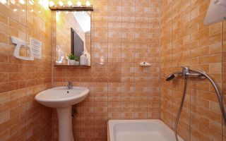 Vilă spațioasă de vânzare în Predeluț, Bran | 2000mp - Poză 26