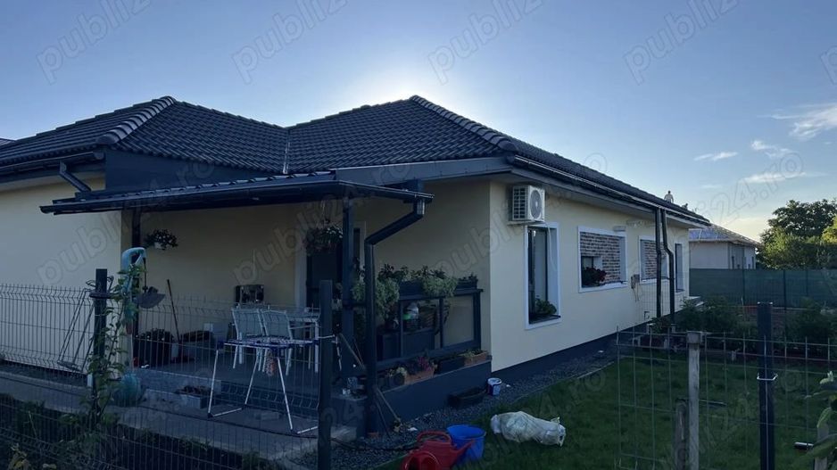 🏡 Duplex pe parter – confort și funcționalitate în Giarmata - Poză 1