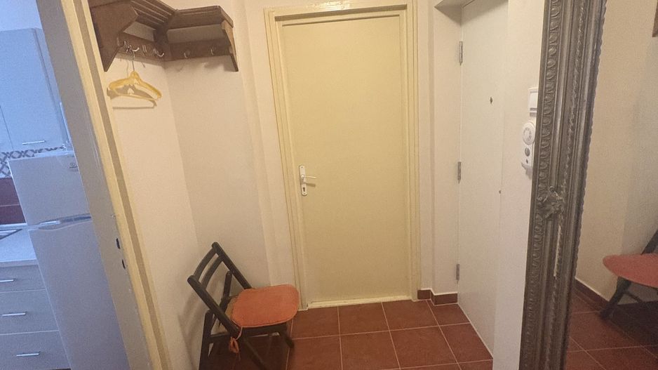 Apartament de închiriat central - Poză 8