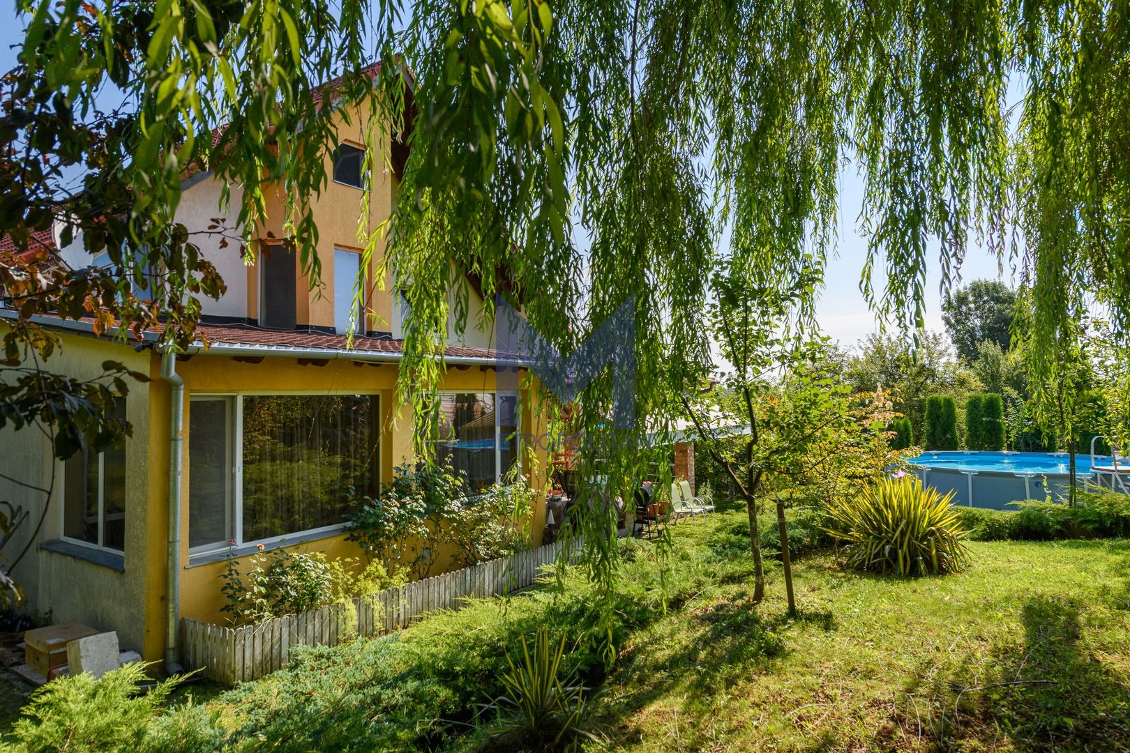 Casa cu salcie — refugiul tău boem cu panoramă spre Cluj, la 15 minute de oraș - Poză 1