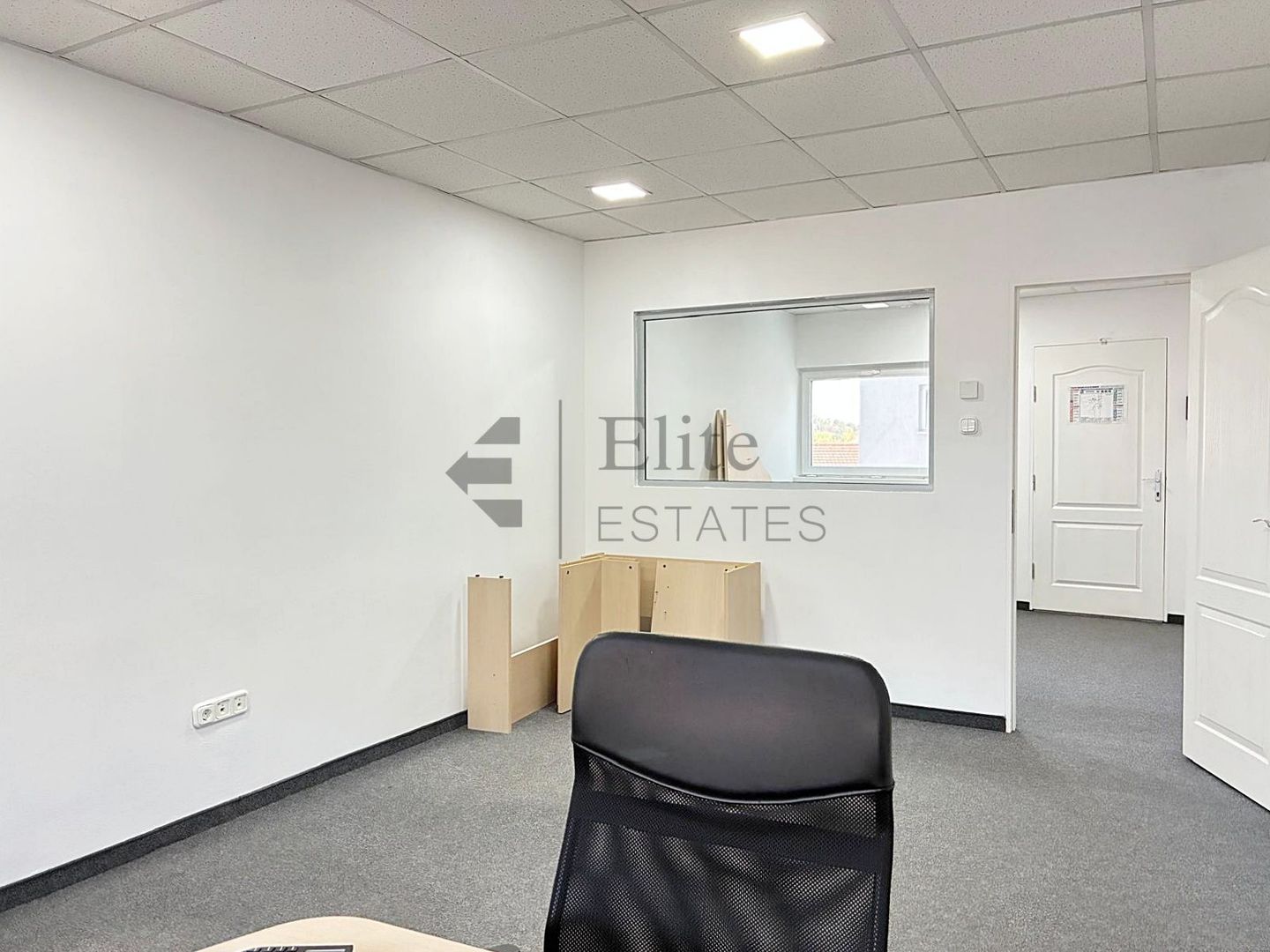 Birou ultracentral pe Bld. Magheru din Oradea - Poză 6