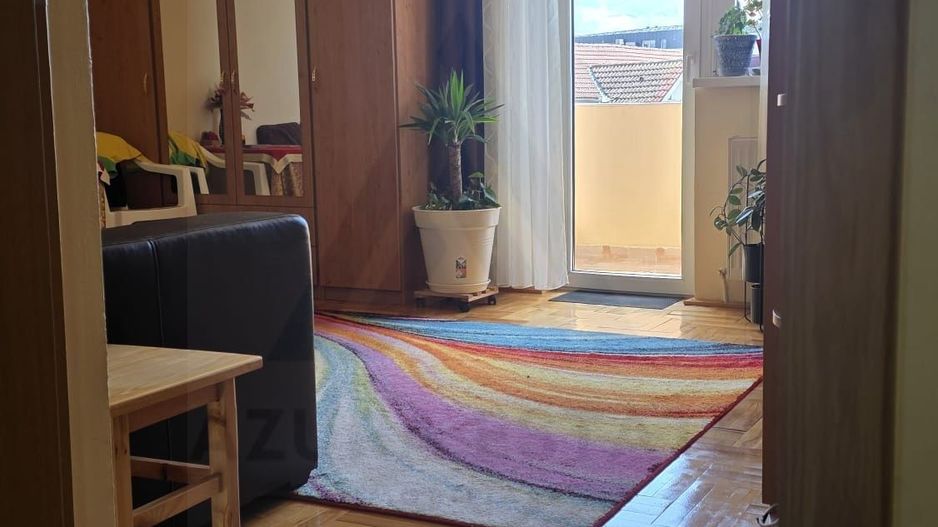 Apartament 2 camere 60 mp utili etaj 2 balcon 6 mp Zona Lazaret - Poză 2