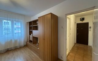 Apartament 2 camere bucatarie inchisa si baie cu geam pe Nicolae Iorga - Poză 1