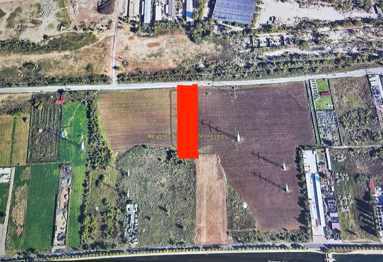 Vanzare teren intravilan 5000 mp Drumul Lunca Cetatii - Splaiul Unirii - Poză 3