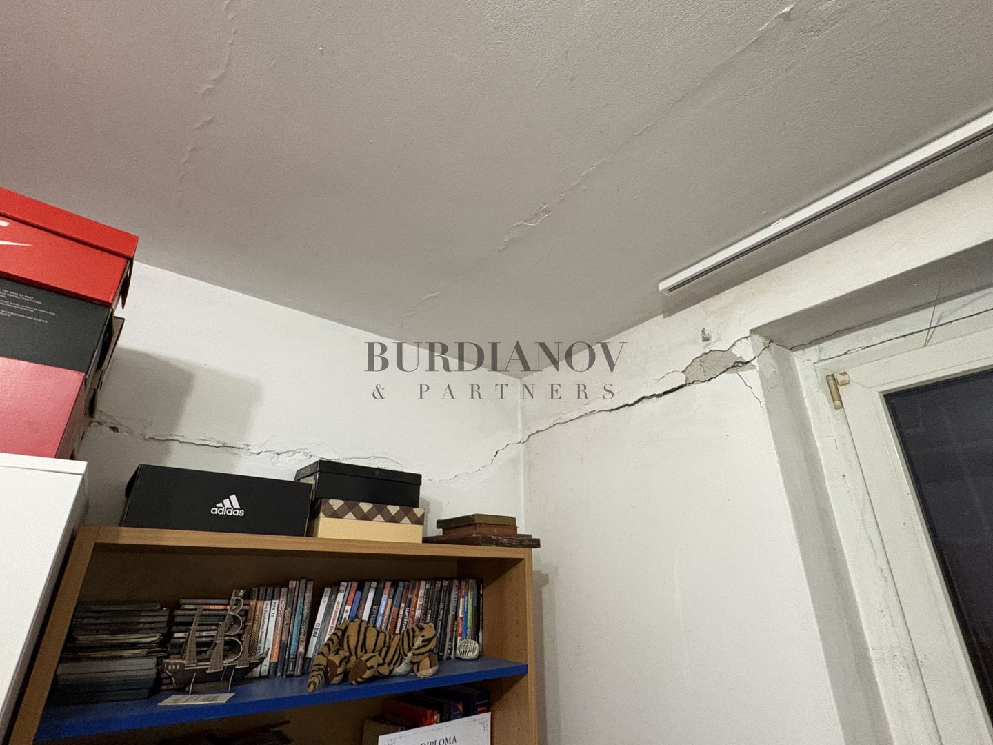 Apartament cu 3 camere - Ferdinand - Risc seismic II - Poză 19