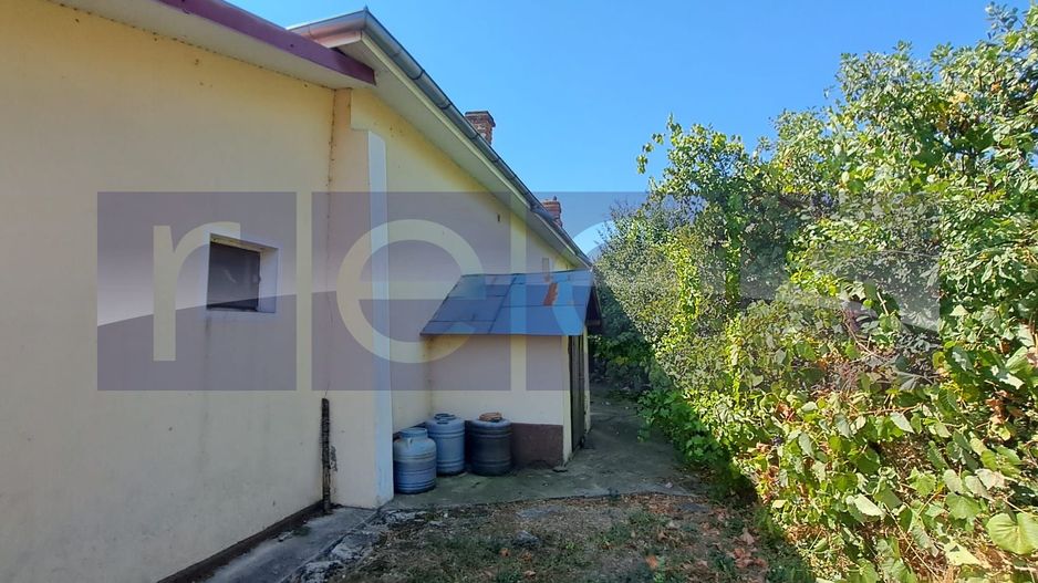 CASA DE VANZARE | 4 CAMERE | 110 MP | TEREN 2.500 MP | ROSIORI DE VEDE - Poză 13