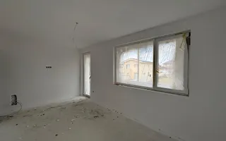Casa Quadruplex | 3 Camere | 82MPU | Curte 170MP | Balcon - Poză 11