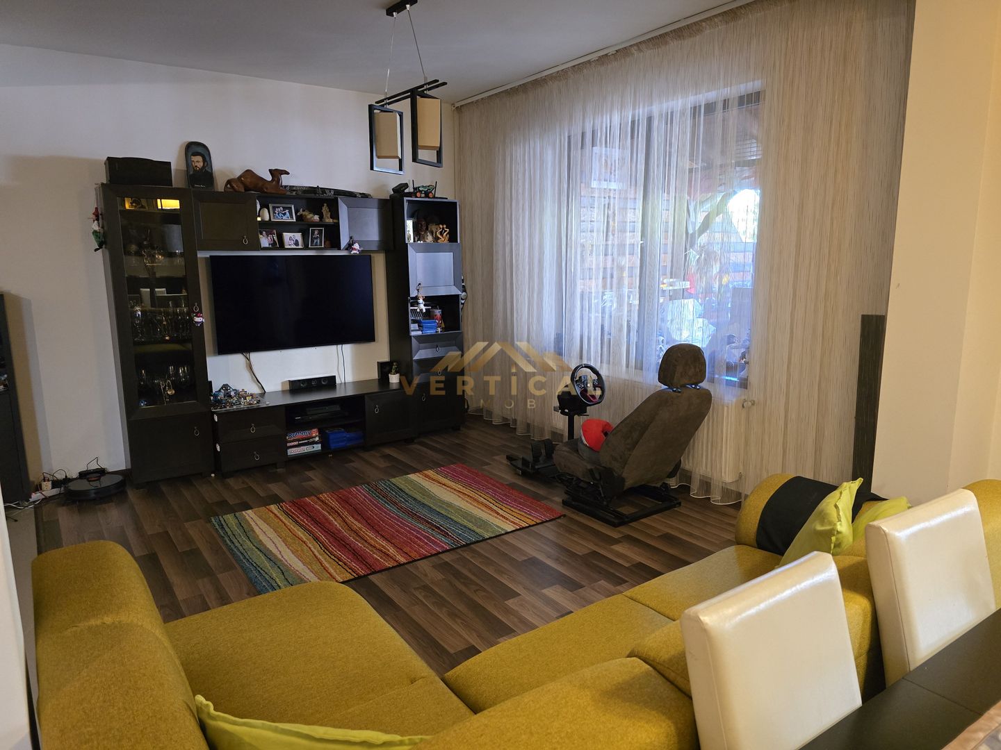 LOCUINTA DE VANZARE MOBILATA SI UTILATA | BERCENI - Poză 2