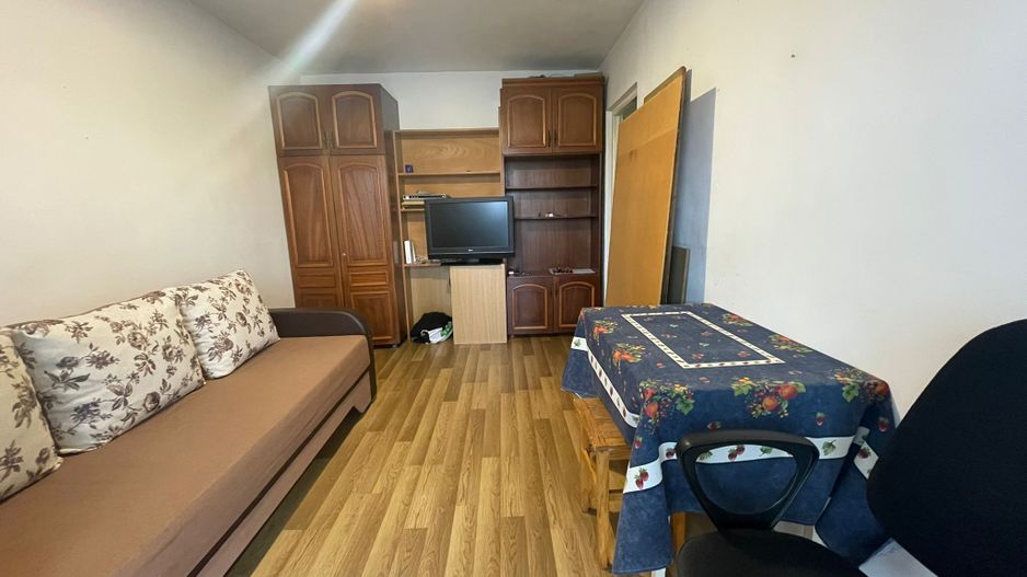 Garsoniera De Inchiriat | A.C | Balcon Inchis | Debara | Video La Cerere - Poză 2