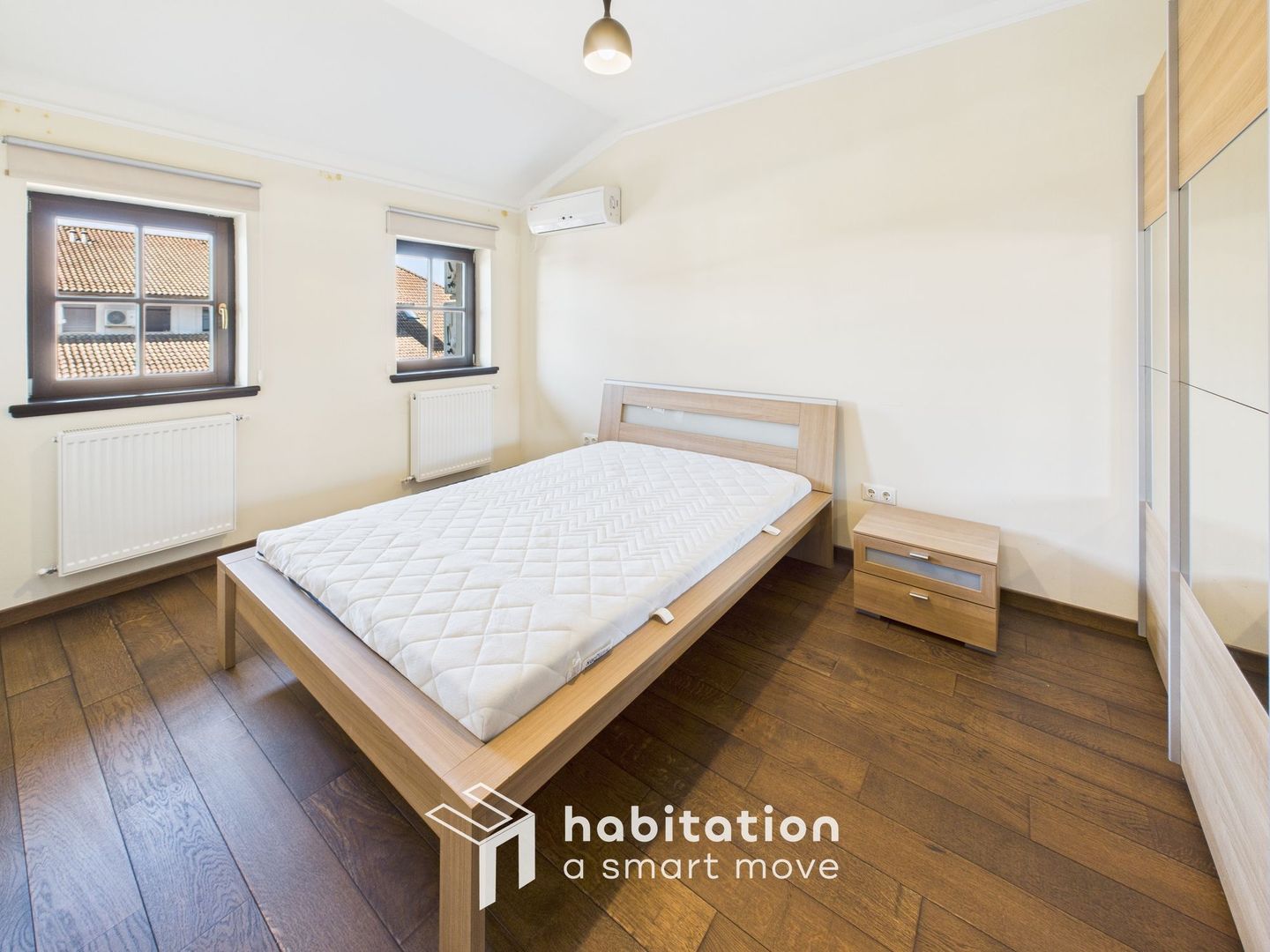 Apartament stil duplex,  cu scara interioară, zona Mircea cel Bătrân - Poză 15