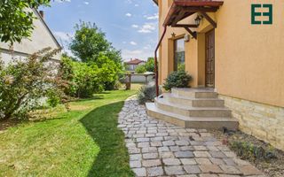 Vilă cu 6 camere - Zona Subcetate - Arad - Poză 37