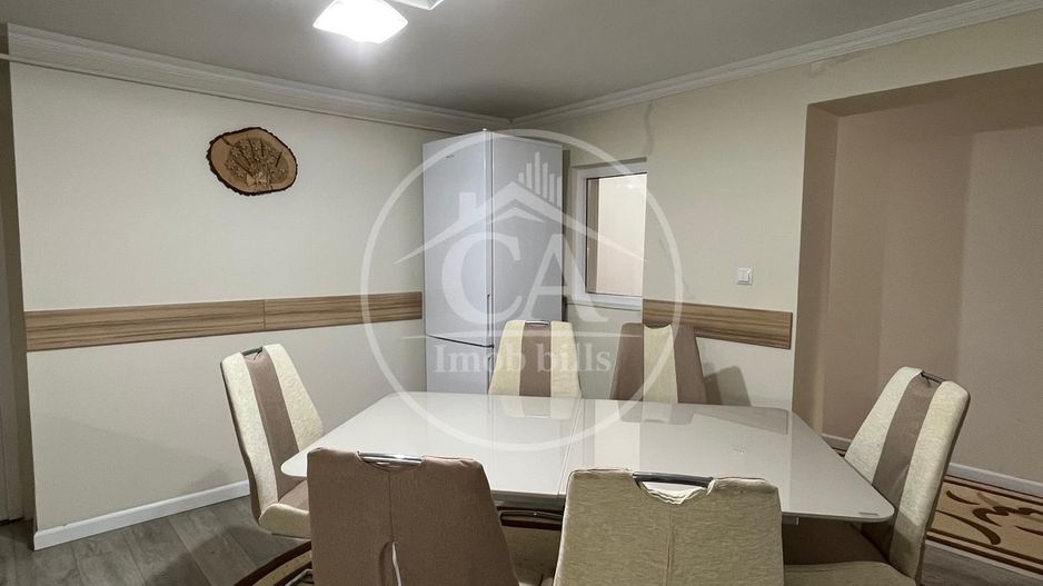 Casa de închiriat cu 4 camere în Cartierul Tineretului, Oradea - Poză 12