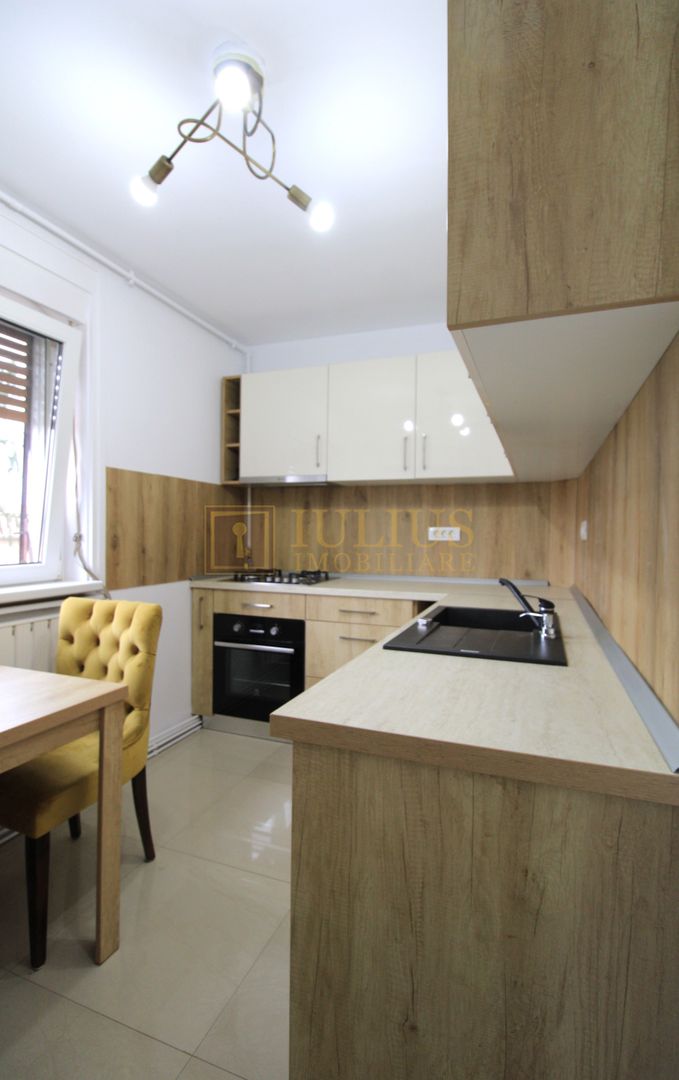 2 camere, zona centrala; str. Remus, centrala proprie. - Poză 14