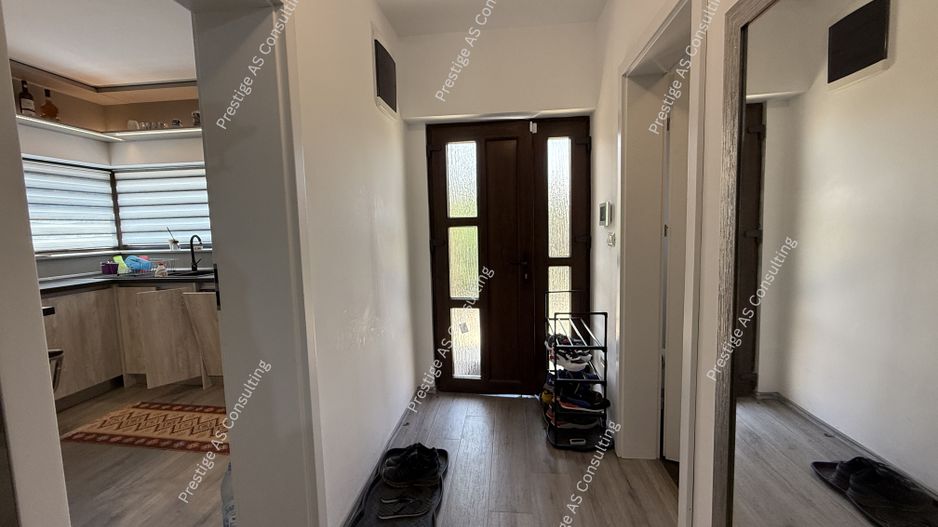 Duplex 6 Camere+ Mansarda 315mp Teren |  Zona Cora-Dumbravita - Poză 3