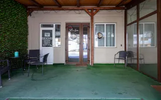 Clădire și teren pentru investiție, central Roman - Poză 23