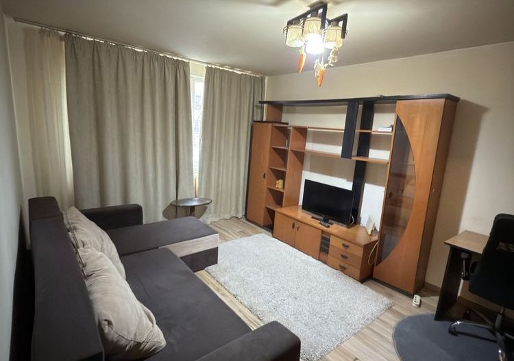 Garsoniera decomandata bloc 4 etaje Valea Ialomitei - Poză 1