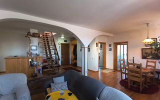 Apartament 3 camere | 120 MP | Ultracentral | Terasă + Pod | 93.800 € - Poză 1