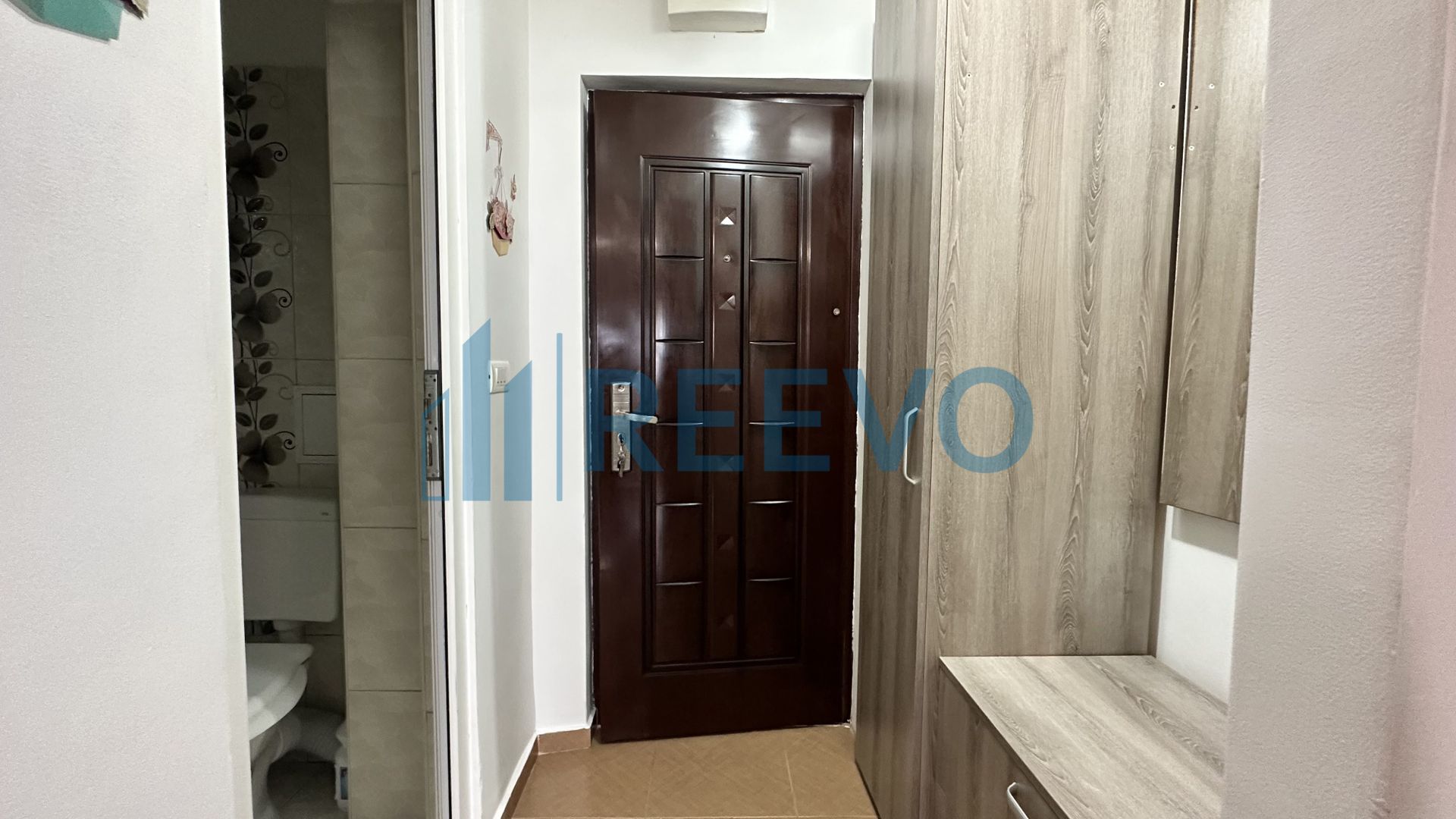 Garsonieră de vânzare în Buhuși - Poză 9