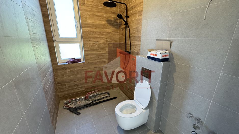 Finisat la cheie. Strada asfaltata. Zona Cora - Poză 9