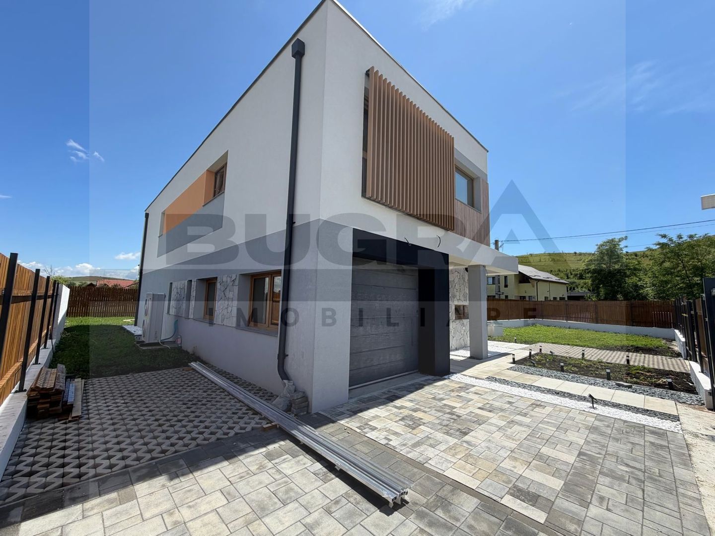 Casa unifamiliara de 170mp, teren 550mp, piscina, garaj, Sannicoara - Poză 5