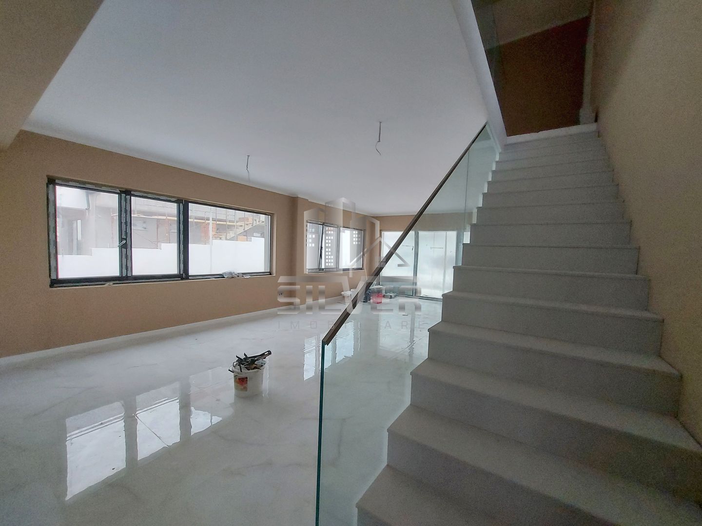 Casa exclusivista/279 mp+80 mp sp.dep./zona Wonderland. - Poză 2