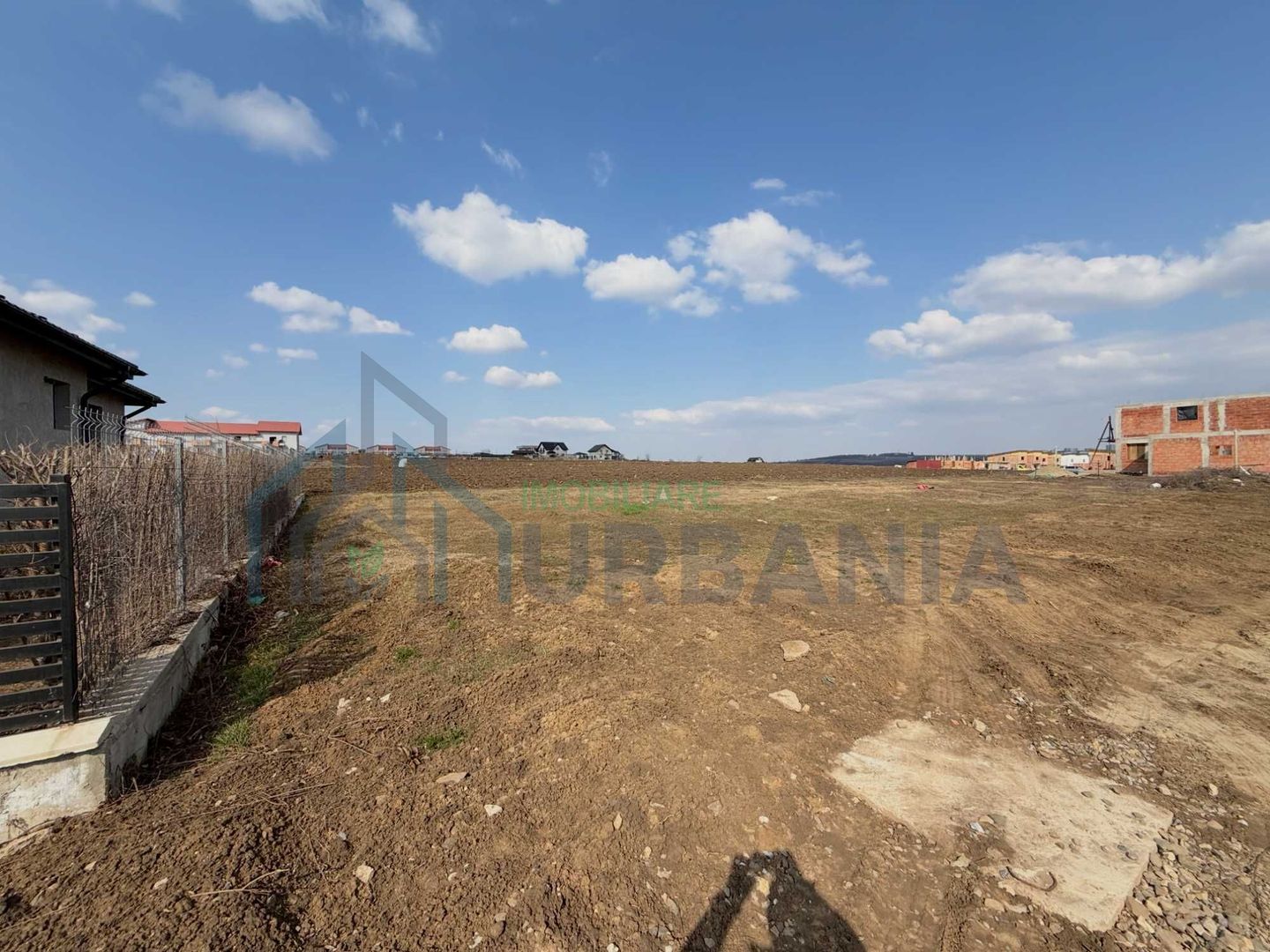 Teren de vânzare – 2 parcele x 530 mp – Valea Lupului - Poză 1