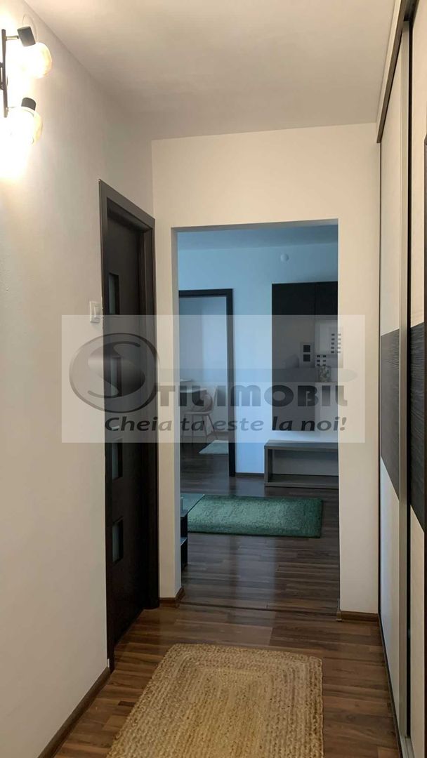 Apartament 2 camere renovat integral – Podu Roș, Bd. Socola - Poză 1