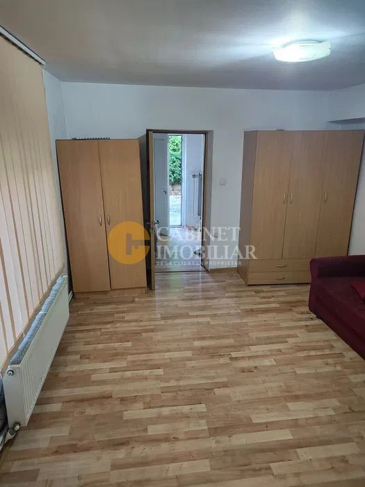 Casă de vânzare – Tătărași, toate utilitatile, libera! - Poză 3