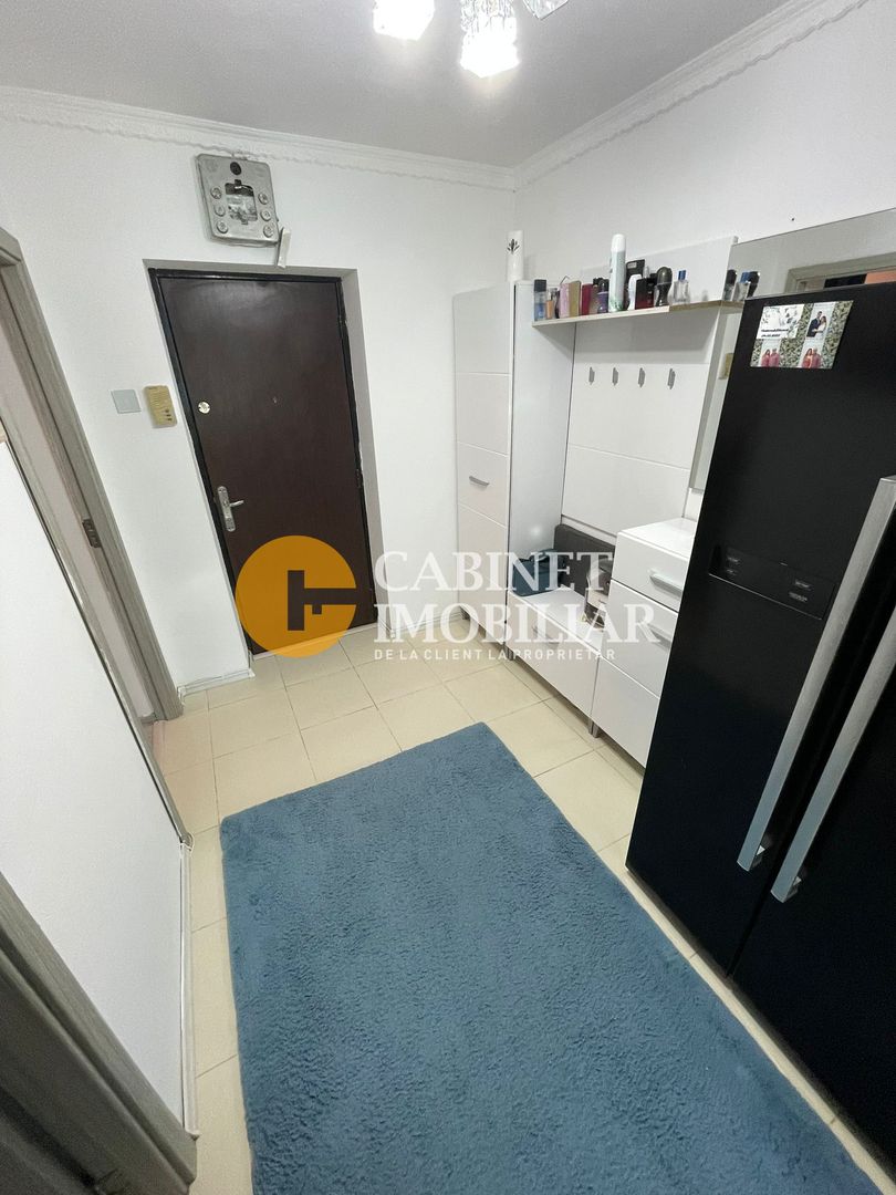 FARA RISC - PODU ROS - LICEUL EMIL RACOVITA - 3 CAMERE - RENOVAT - Poză 4