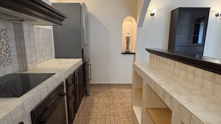 Vilă primitoare zona Modern - Poză 19