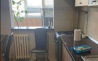 Apartament cu 3 camere in zona Rahova - Poză 4