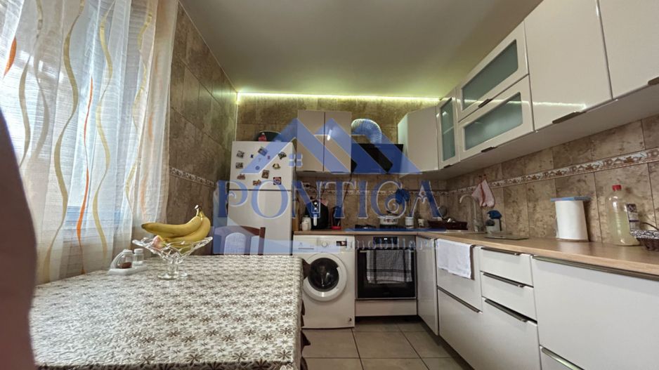 Casa de vanzare Valu lu Traian - Poză 3