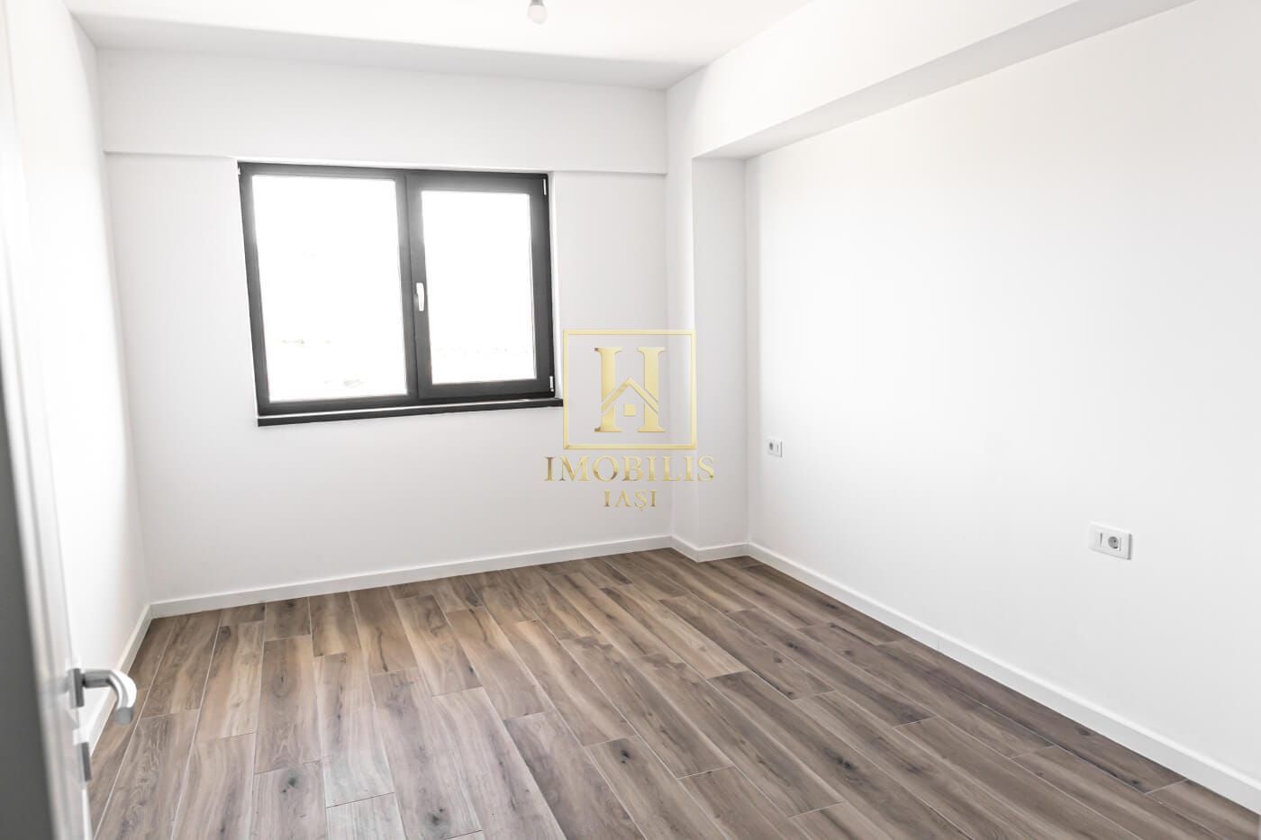 MUTARE IMEDIATA! Apartament 2 camere Dec 63 mp 117000E-Bucium - Poză 2