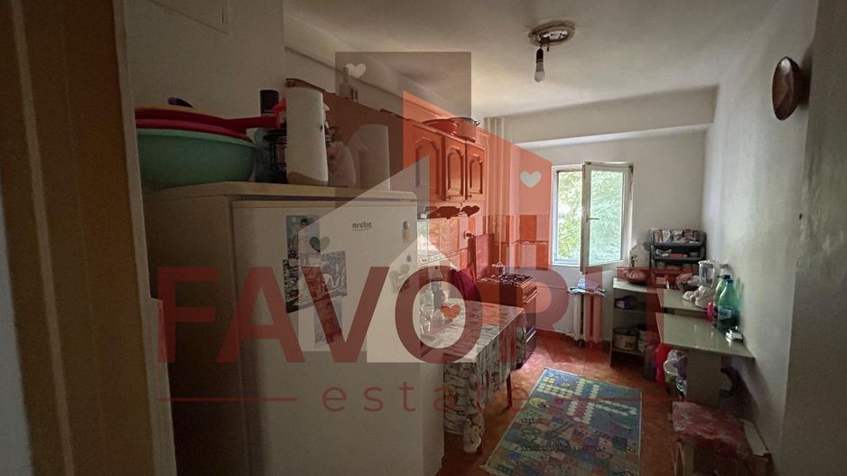 Apartament 3 camere decomadat, zona Dambovita - Poză 6