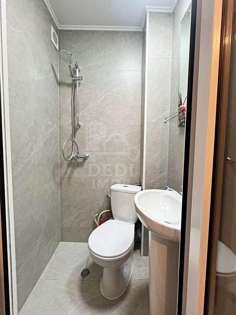 Apartament cu 1 camere de vanzare zona Nufarul, Oradea - Poză 7