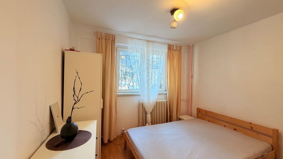 | Apartament de Inchiriat | 2 Camere | Dr.Taberei | Val. Argesului 6 | - Poză 1