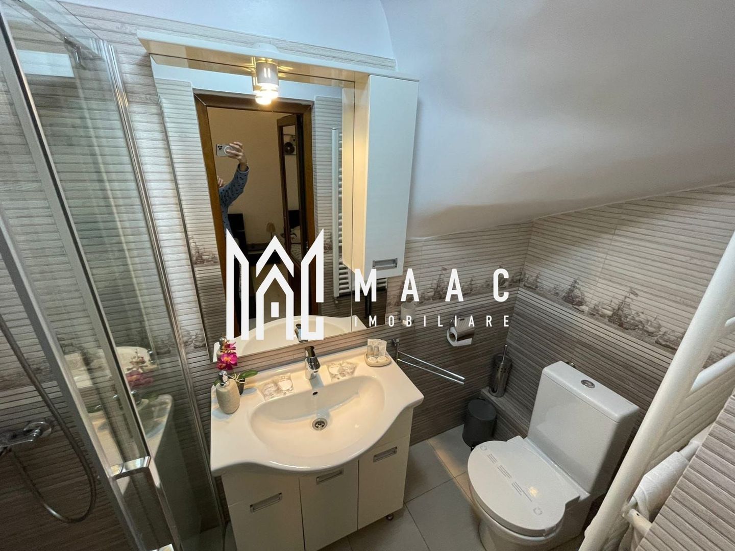 Casă cu 4 camere de vânzare | zona Ultracentrala - Poză 10