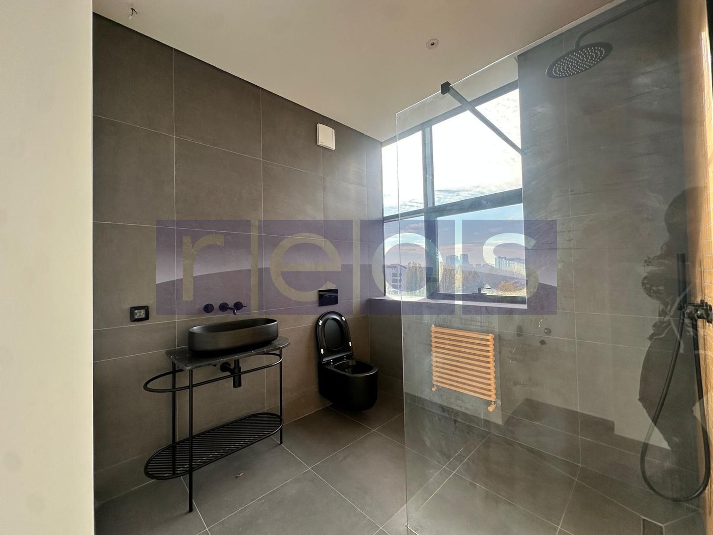 DE VANZARE PENTHOUSE 200MP | 4 CAMERE | DESIGN DEOSEBIT | FINISAJE LUX - Poză 21