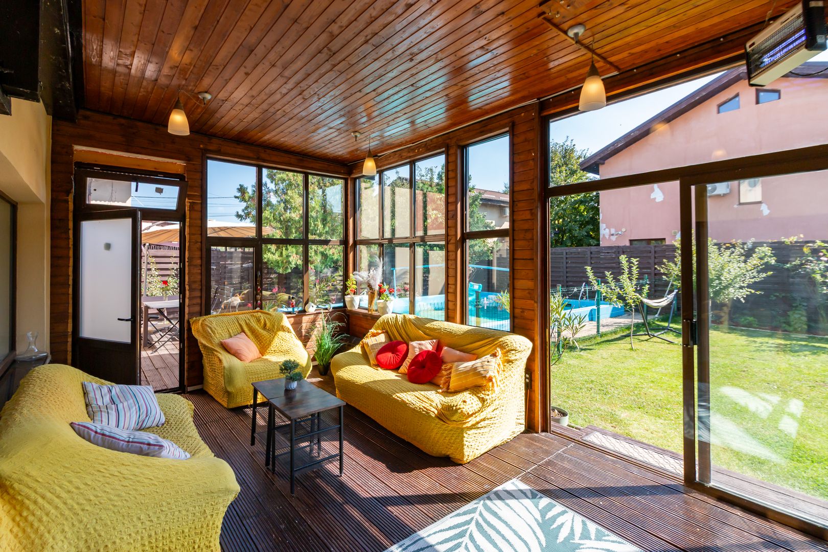 Casă primitoare  | Tunari | Grădină spațioasă plus piscină - Poză 18