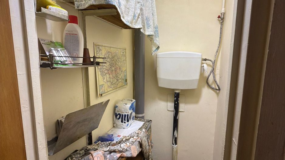 Apartament incapator, patru camere, Resita-Berceni, 120.000€ negociabil - Poză 11