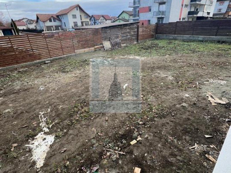 Apartament 2 camere, 58 mp + gradina 348 mp - zona Sanpetru - Poză 12