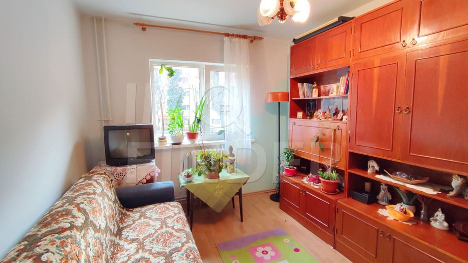 3 camere Decomandate zona Piata Zorilor - Poză 1