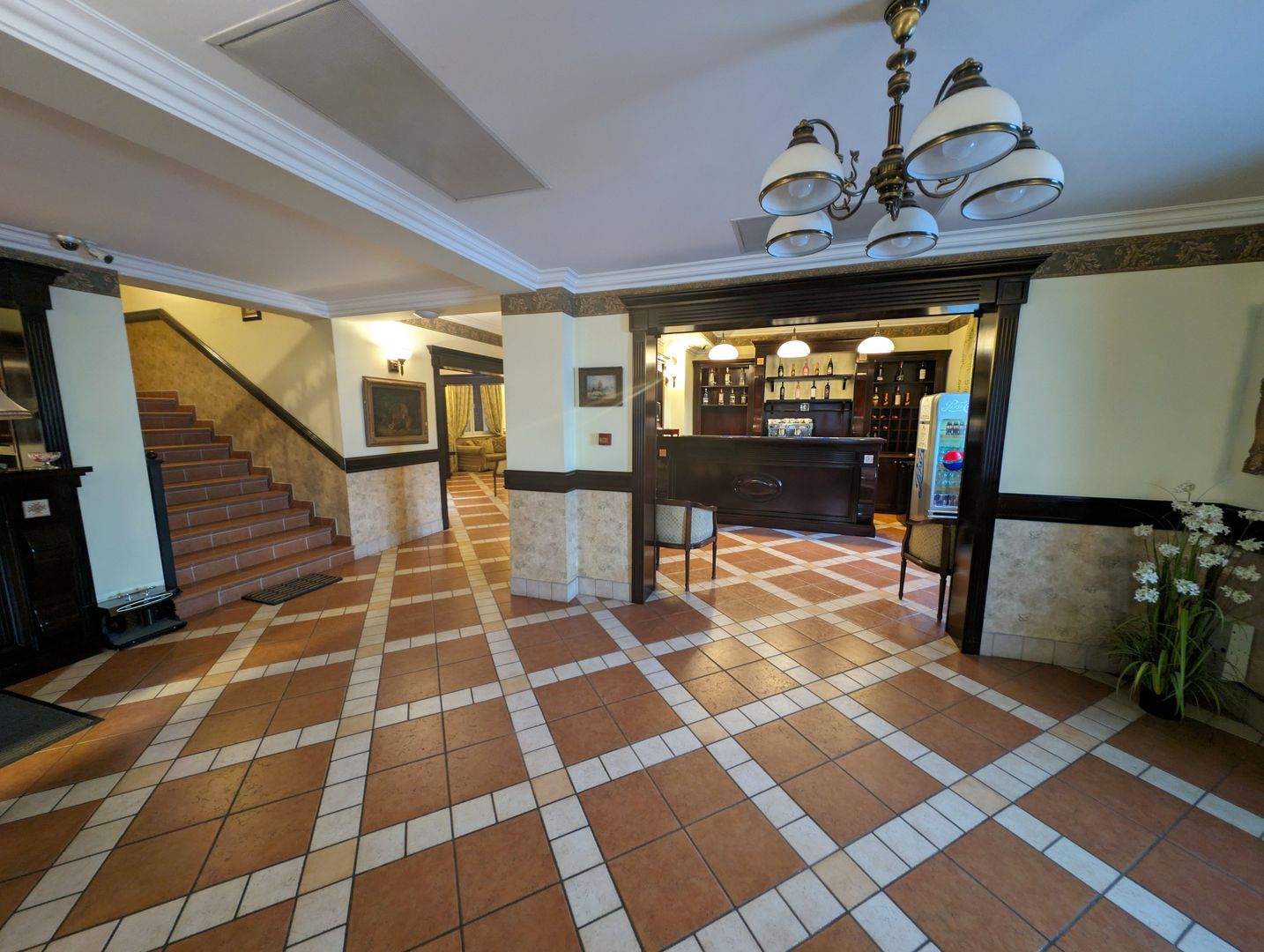 Imobil comercial P+2E+M - 28 Camere - Poză 1