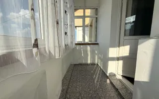 ULTRACENTRAL -Apartament de vanzare 3 camere decomandat - Poză 14