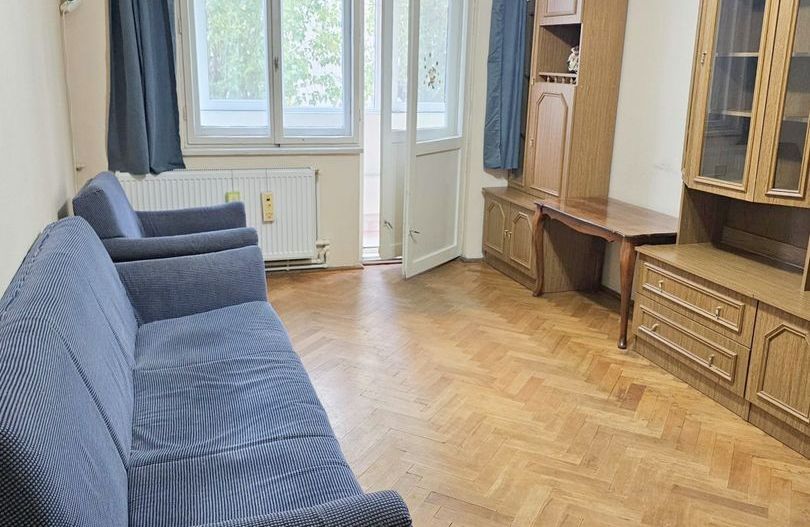 Apartament cu 3 camere, etaj intermediar - Piata Centrala - Poză 13
