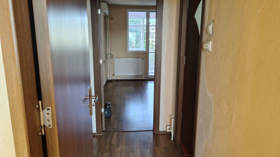 Apartament incapator cu trei camere, Alexandru Obregia, 120.000€ negociabil - Poză 14