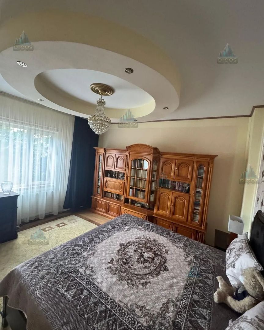 Casă de vânzare pe strada Tudor Vladimirescu - Poză 17