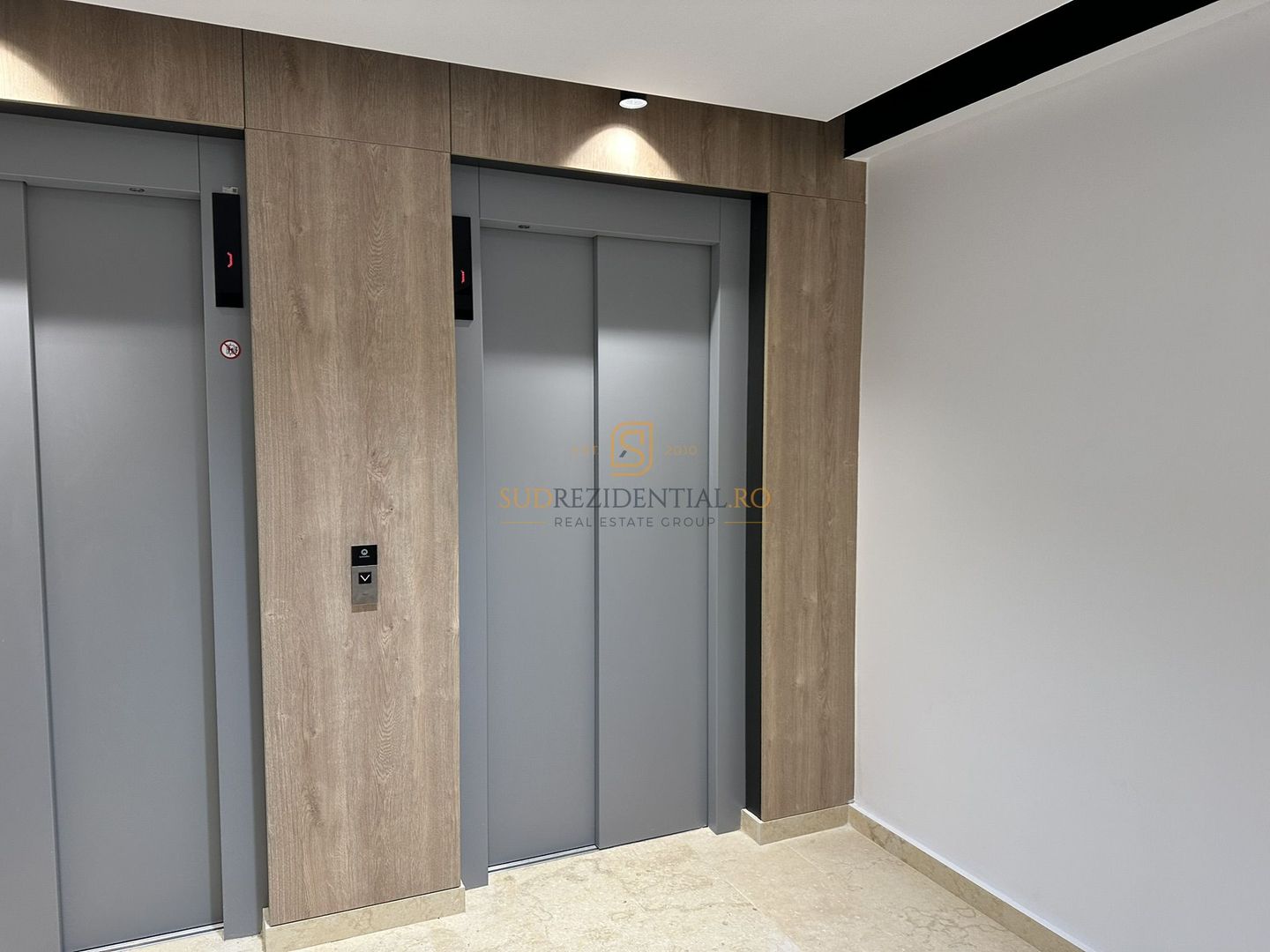 De închiriat 2 camere, Vienna Parkside, Mobilat + Parcare - Poză 11