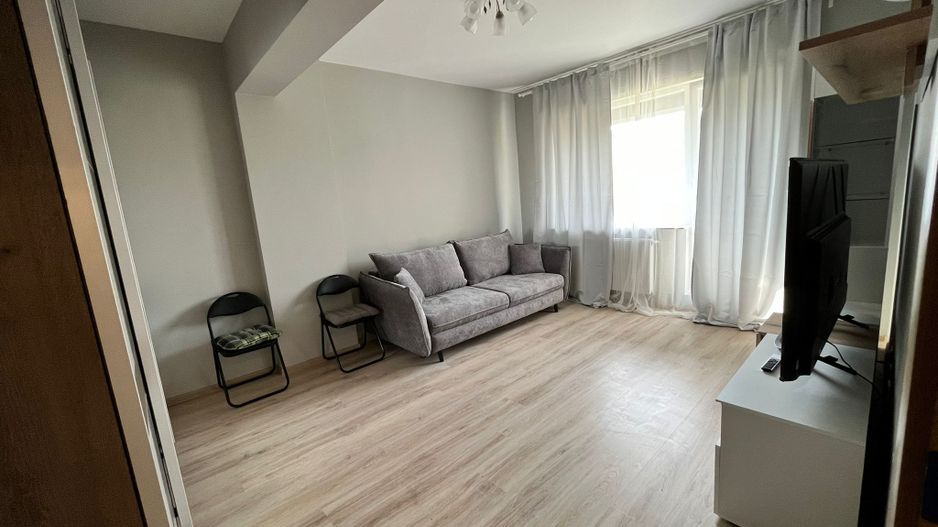 Ap 2 camere, decomandat, loc parcare subteran, prima Inchiriere - Poză 6